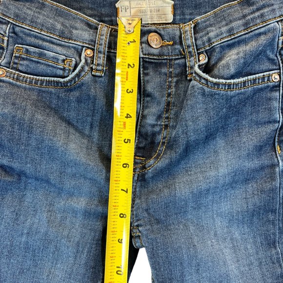 Free People Womens Size 25R Medium Wash Distressed Open Knee Skinny Jeans Denim - Picture 5 of 12